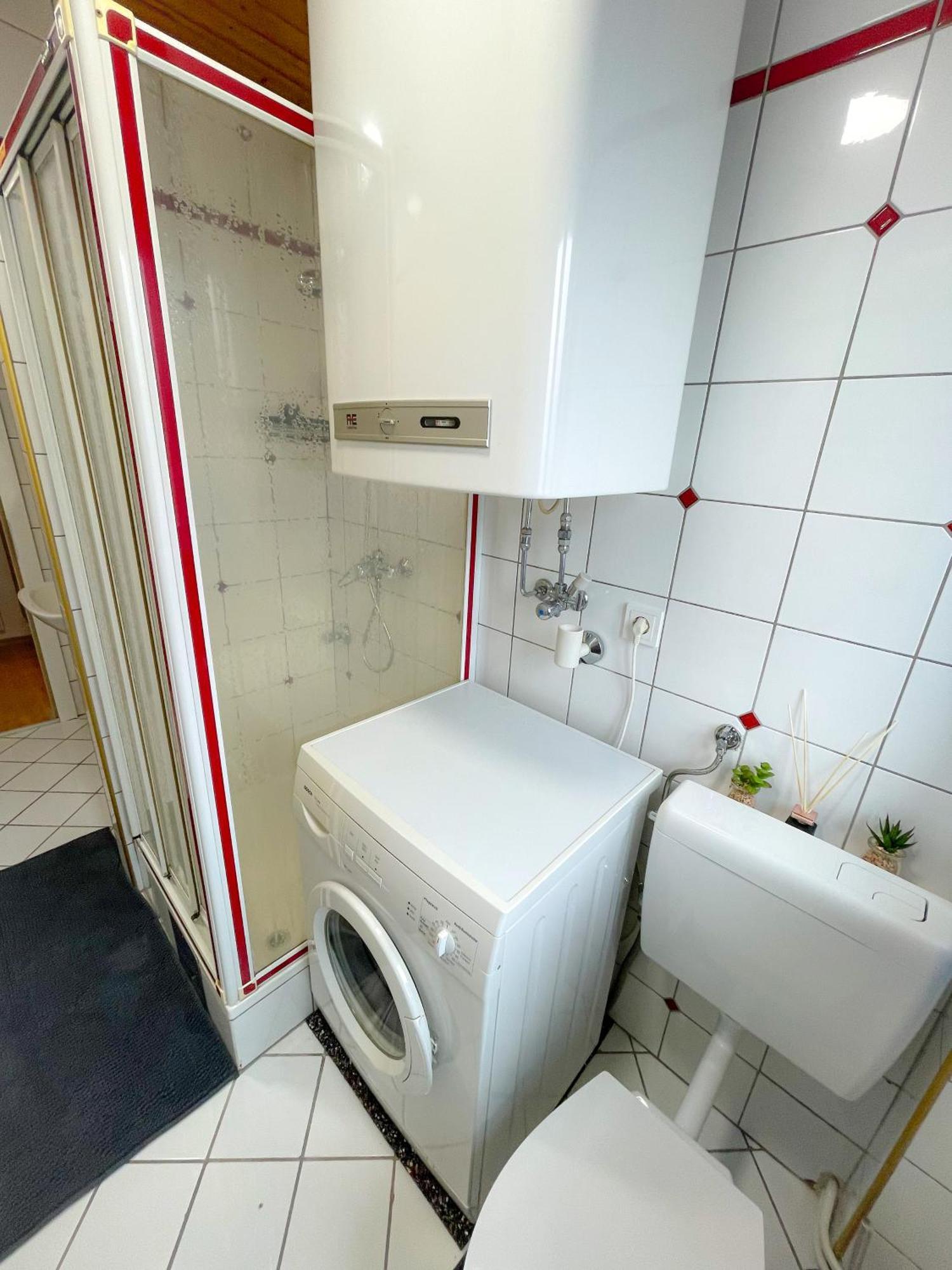 Moderne Ferienwohnung Felbbauer #50 クニッテルフェルト エクステリア 写真